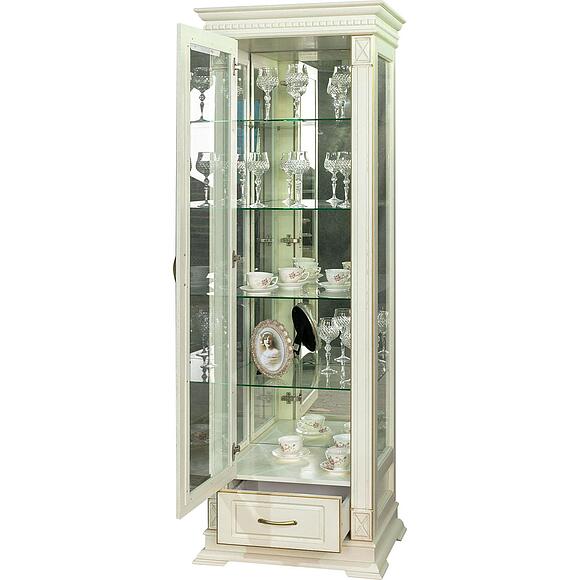 Шкаф-витрина «Верди Классик» П1.0487.0.11-01, Материал: массив дуба, Цвет: Слоновая кость с золочением (Shkaf_s_vetrinoi_Verdi_Luks_1z_P487-11z-01_slon_kost_s_zoloch-1.jpg) Шкаф-витрина «Верди Классик» П1.0487.0.11-01, Материал: массив дуба, Цвет: Слоновая кость с золочением